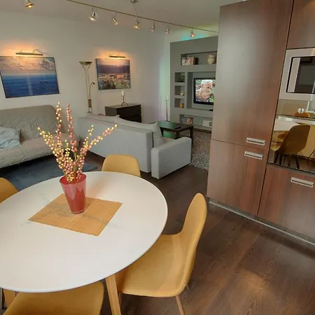 Bungalo Apartment *